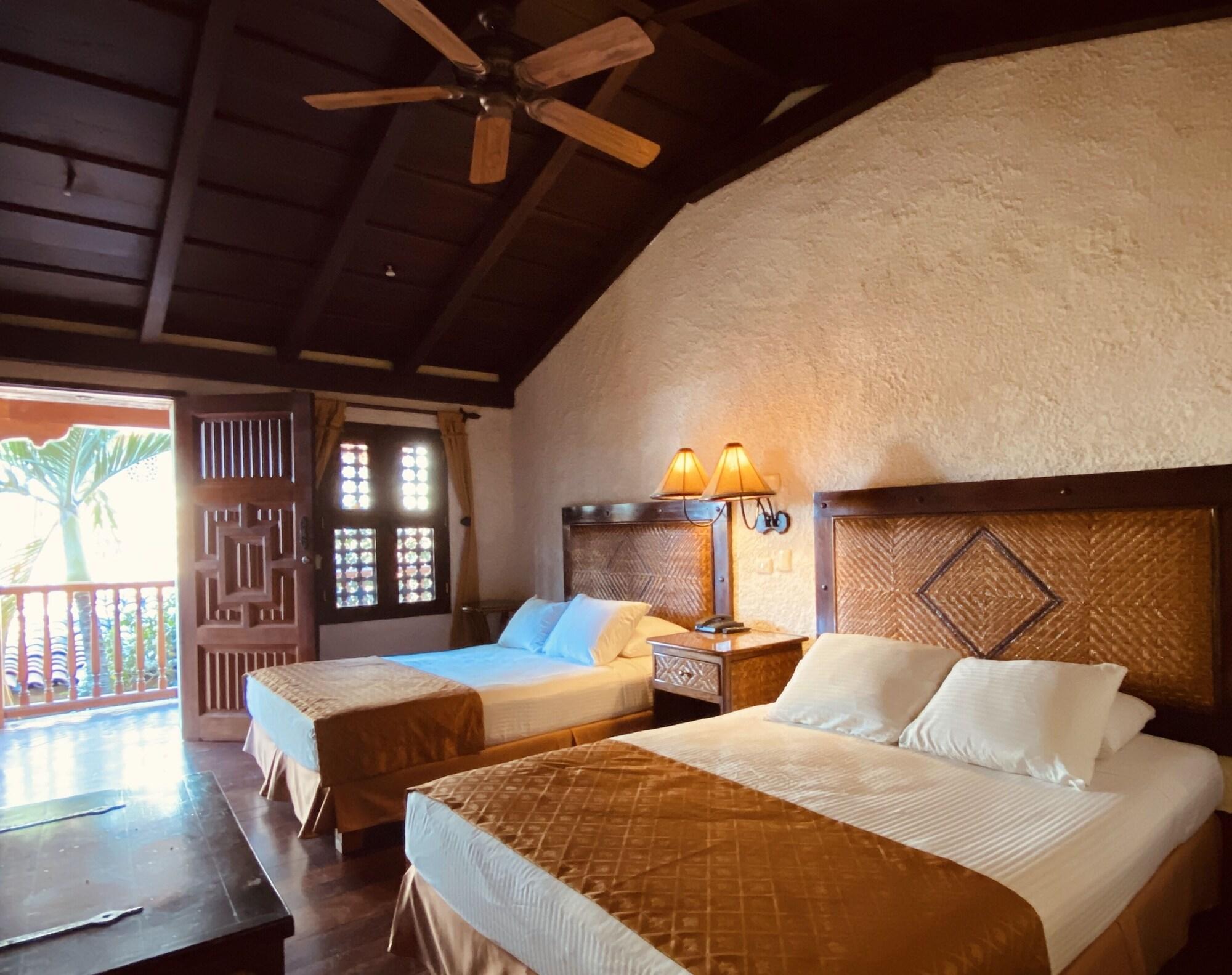 Hotel El Internacional Гранада Экстерьер фото