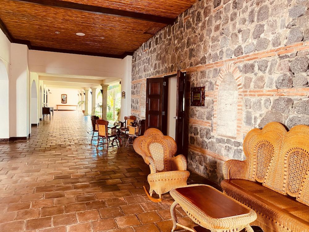 Hotel El Internacional Гранада Экстерьер фото