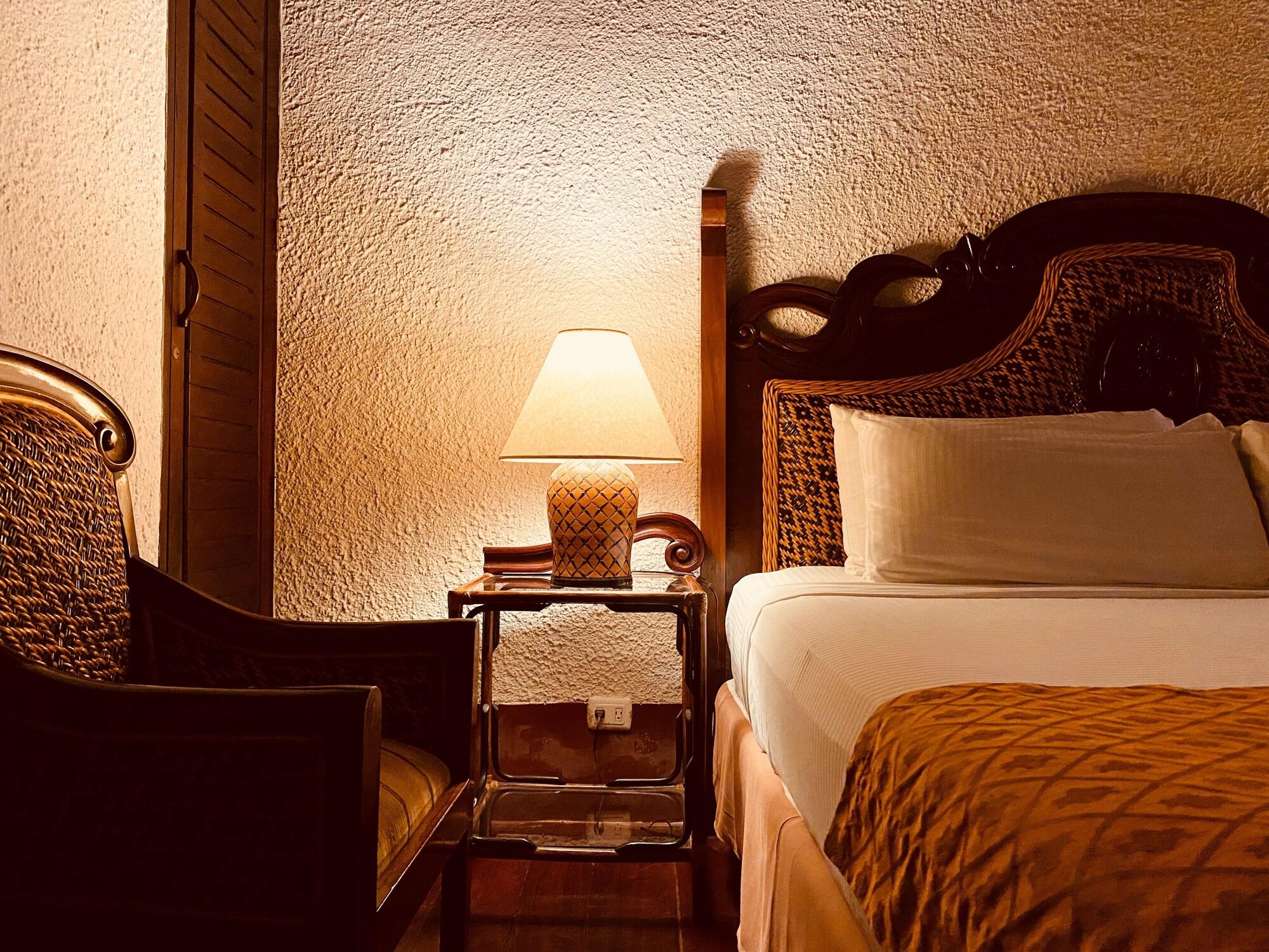 Hotel El Internacional Гранада Экстерьер фото