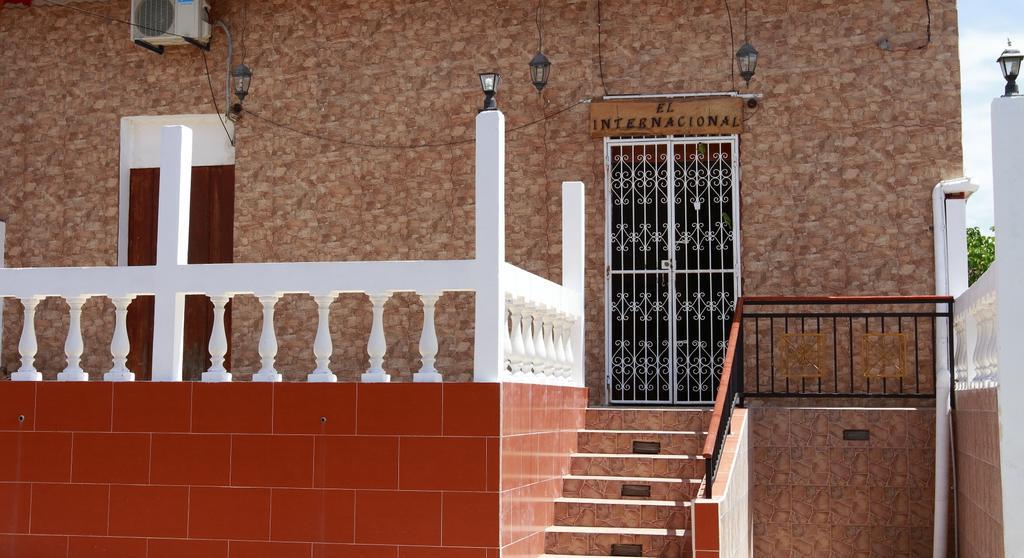 Hotel El Internacional Гранада Экстерьер фото