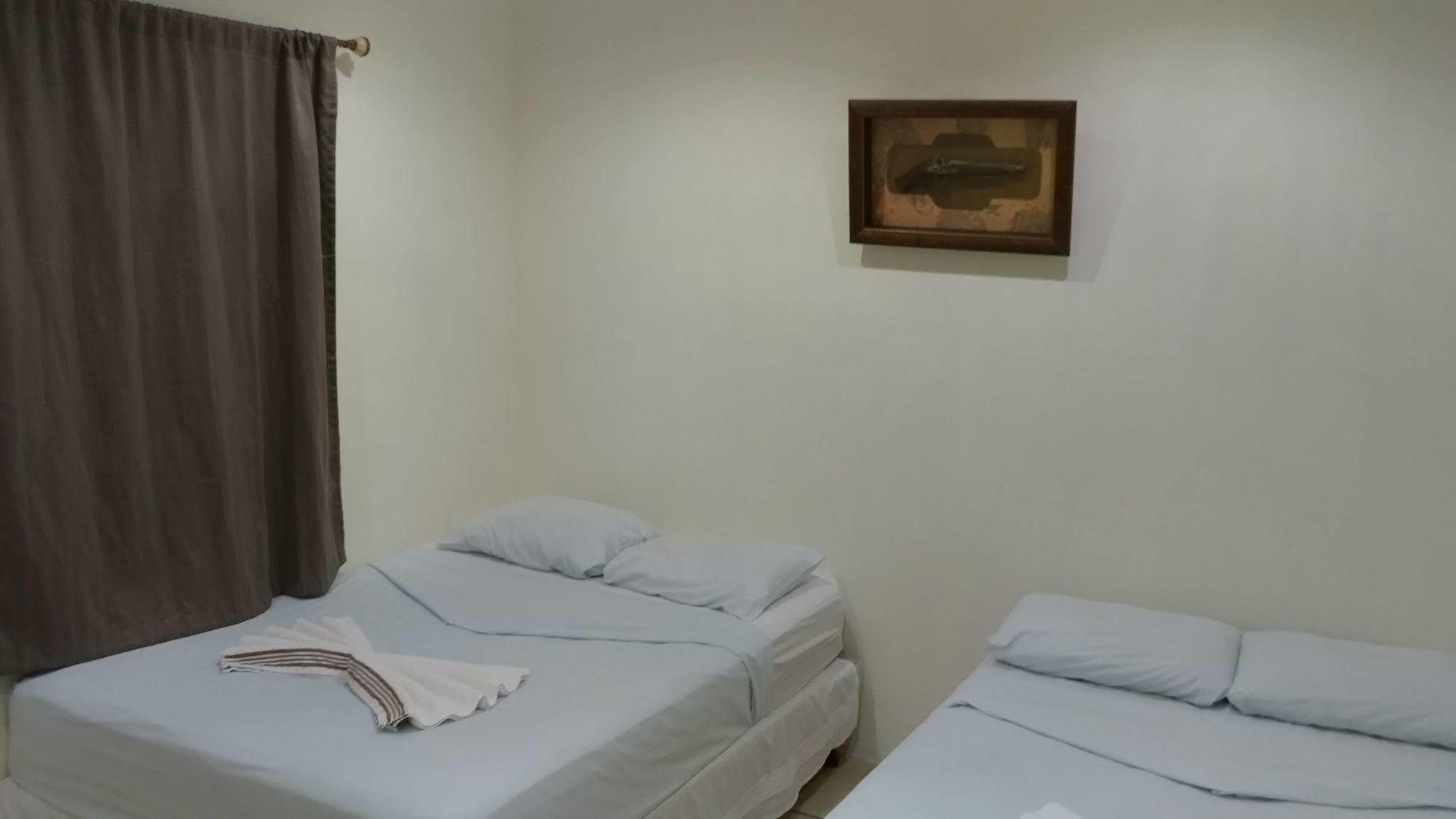 Hotel El Internacional Гранада Экстерьер фото